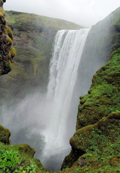 A (77) Skogafoss (69m high).jpg